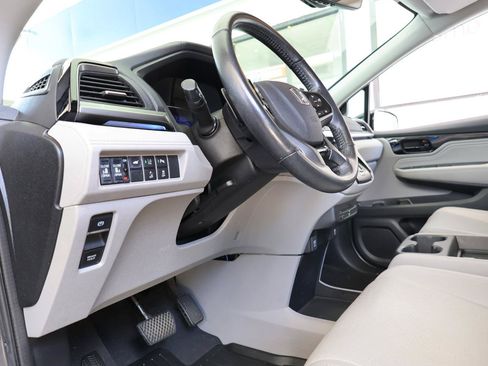 Used 2019 Honda Odyssey Elite image 42