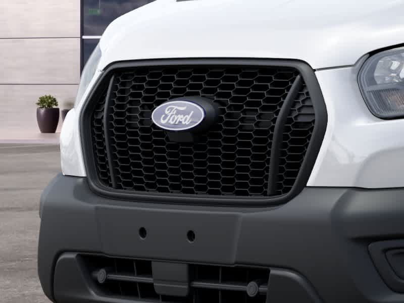 New 2027 Ford Transit 250 148 Medium Roof w/ Load Area Protection Package RWD image 17