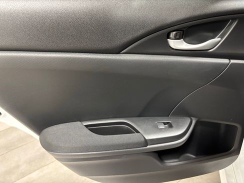 Used 2021 Honda Civic EX image 17