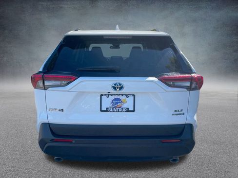 Used 2024 Toyota RAV4 XLE image 53