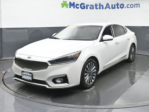 Used 2019 Kia Cadenza Premium image 16