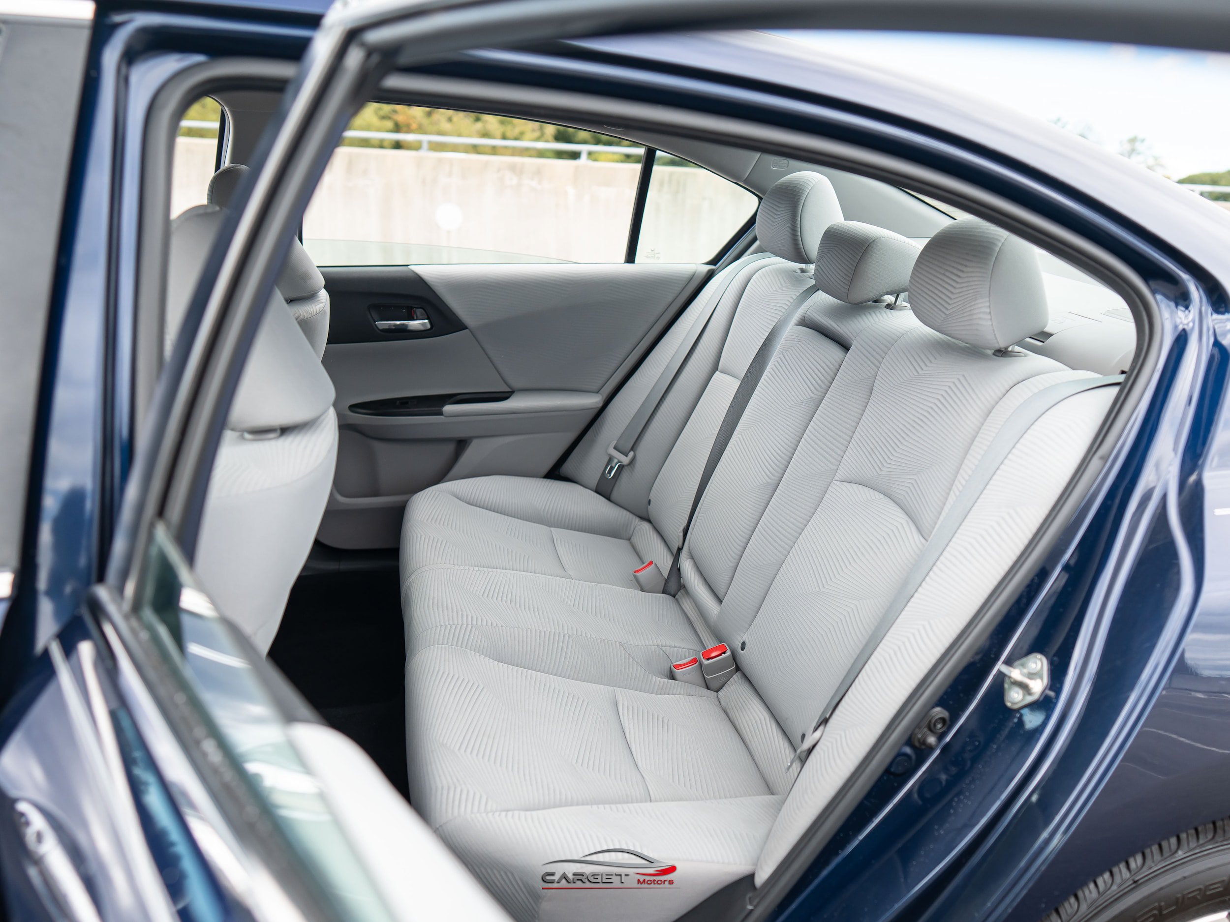 Used 2017 Honda Accord LX image 18