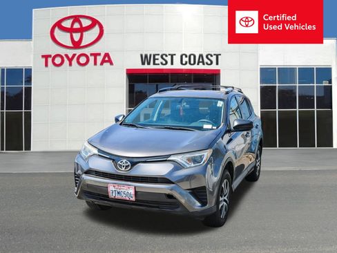 Certified 2016 Toyota RAV4 LE FWD image 1