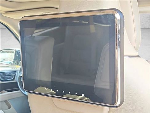 Used 2019 Lincoln Navigator Reserve w/ Cargo Package image 24