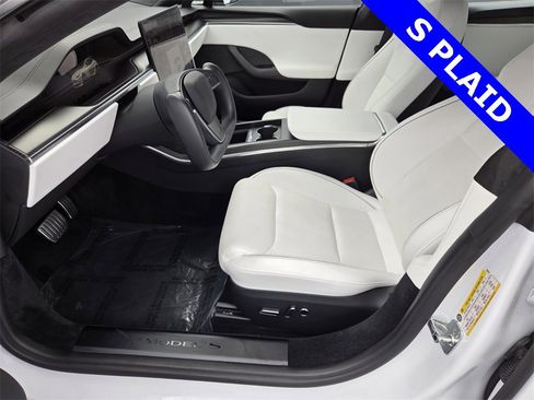 Used 2021 Tesla Model S Plaid image 28