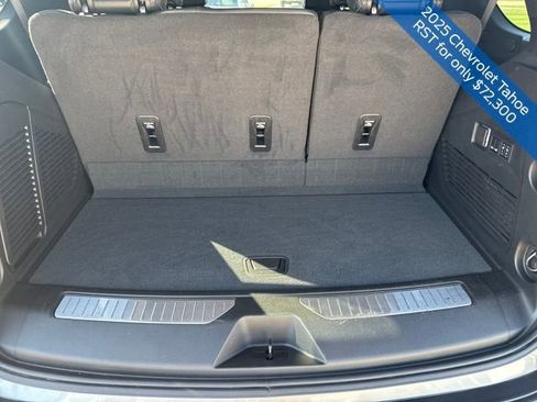 Used 2025 Chevrolet Tahoe RST w/ RST Performance Edition image 20