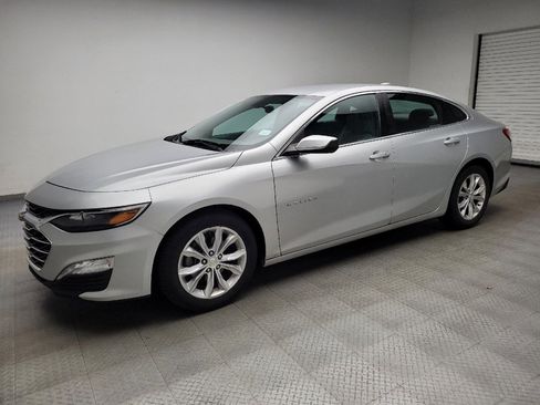 Used 2020 Chevrolet Malibu LT FWD image 2