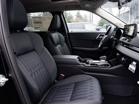 New 2026 Mitsubishi Outlander SEL image 25