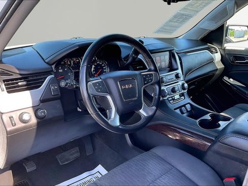Used 2019 GMC Yukon XL SLE AWD/4WD image 19