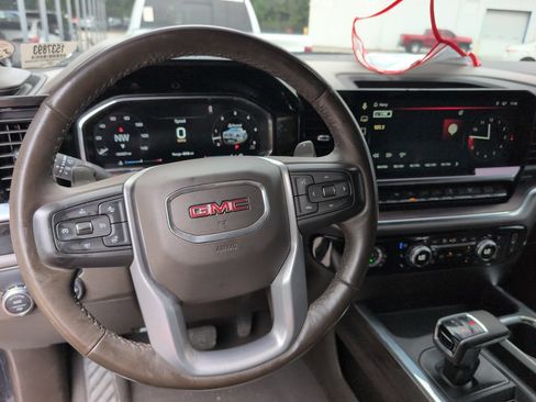 Used 2023 GMC Sierra 1500 SLT w/ SLT Premium Package RWD image 12