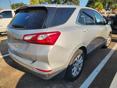 Used 2020 Chevrolet Equinox LT FWD image 5