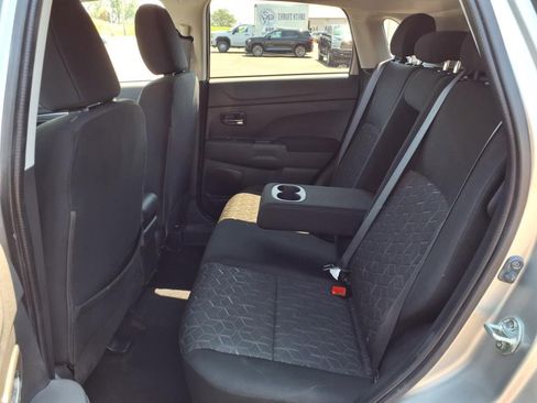 Used 2024 Mitsubishi Outlander Sport ES image 5