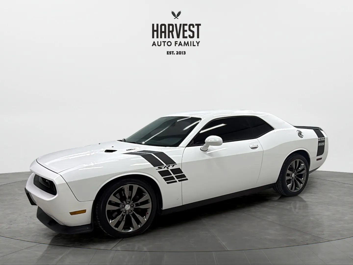 Used 2014 Dodge Challenger SRT8 Core RWD image 1