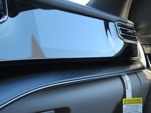 New 2026 Jeep Grand Wagoneer Summit w/ Rear Seat Video Group I image 30