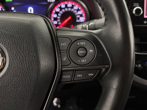 Used 2023 Toyota Camry XSE image 23