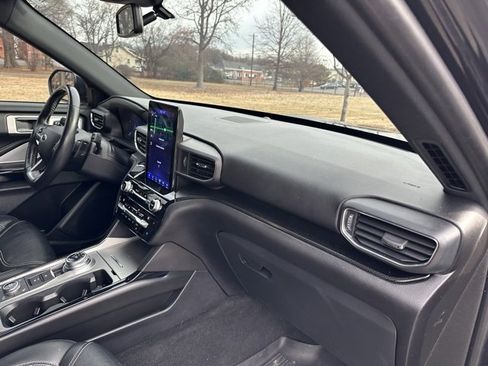 Used 2021 Ford Explorer ST w/ Equipment Group 401A image 29