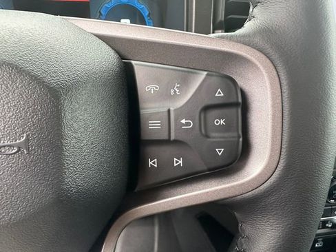 New 2025 Ford Bronco Badlands image 13