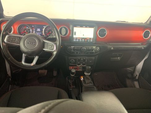 Used 2022 Jeep Wrangler Unlimited Rubicon w/ Xtreme Recon 35" Tire Package image 34