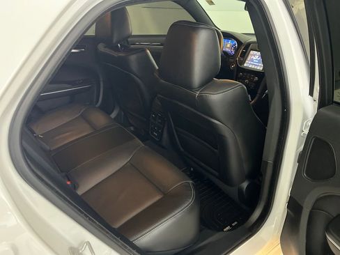Used 2022 Chrysler 300 S w/ Comfort Group image 23