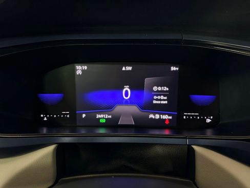 Used 2023 Volkswagen Taos SE image 15