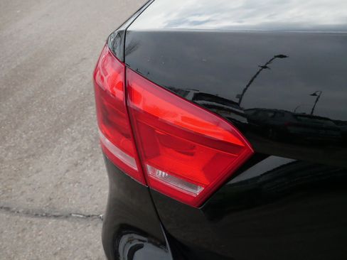 Used 2015 Volkswagen Passat 1.8T SE image 17