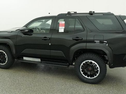 New 2026 Toyota 4Runner TRD Off-Road Premium AWD/4WD image 4