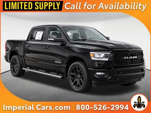 Used 2024 RAM 1500 Laramie AWD/4WD image 1
