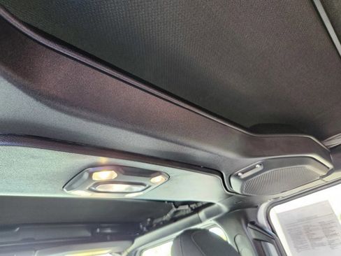 Used 2022 Jeep Gladiator Sport image 33