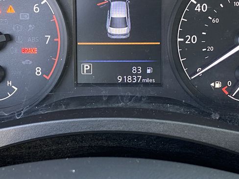 Used 2024 Nissan Altima 2.5 S FWD image 17