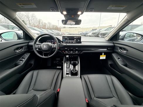 New 2025 Honda Accord EX-L image 22