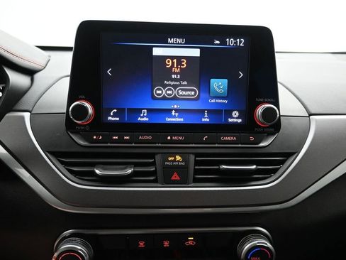 Certified 2025 Nissan Altima 2.5 SR FWD image 17