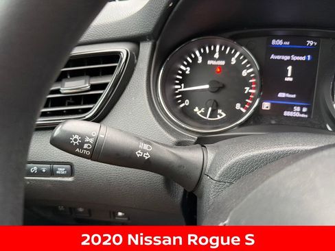 Used 2020 Nissan Rogue S image 22
