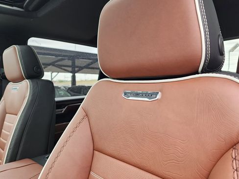 New 2026 GMC Sierra 2500 Denali Ultimate image 20