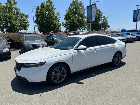 Used 2025 Honda Accord EX-L image 5