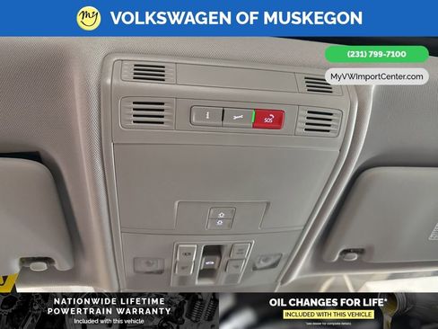 New 2026 Volkswagen Taos SE image 23