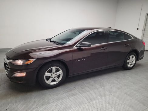 Used 2020 Chevrolet Malibu LS w/ Driver Confidence Package II FWD image 2
