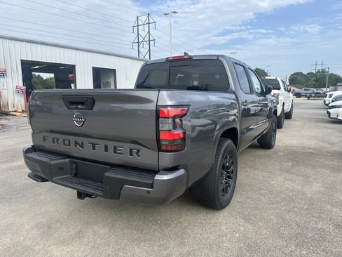 New 2026 Nissan Frontier SV RWD image 2