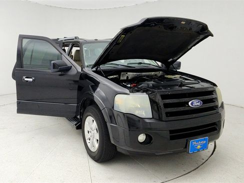 Used 2010 Ford Expedition Limited image 10