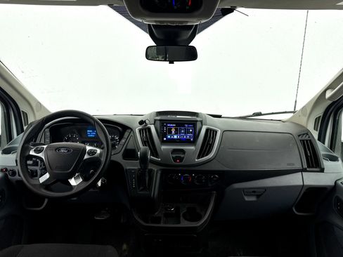 Used 2019 Ford Transit 350 XLT RWD image 17