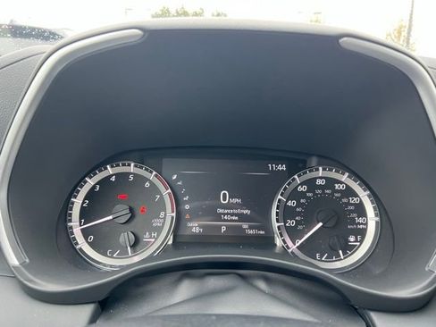 Used 2023 Toyota Highlander XLE AWD/4WD image 36
