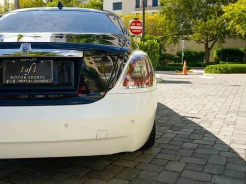Used 2022 Rolls-Royce Ghost image 25