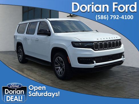 Used 2024 Jeep Wagoneer L Series II AWD/4WD image 1