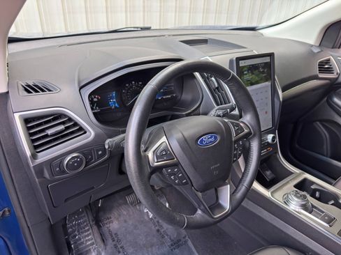 Used 2022 Ford Edge SEL AWD/4WD image 12