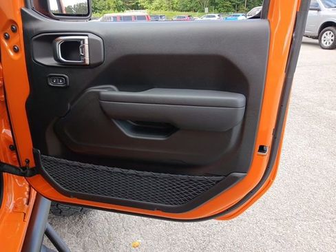 New 2025 Jeep Gladiator Sport image 34