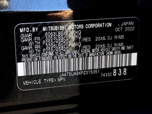 Used 2023 Mitsubishi Outlander SE image 39