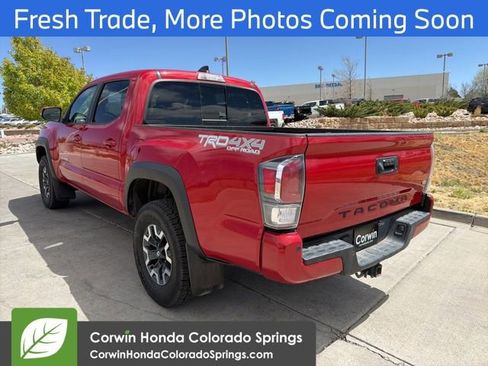 Used 2023 Toyota Tacoma TRD Off-Road w/ Technology Package AWD/4WD image 5