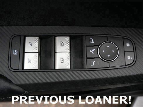 Used 2025 Mitsubishi Outlander SEL image 17