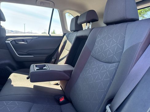 Certified 2024 Toyota RAV4 XLE AWD/4WD image 8