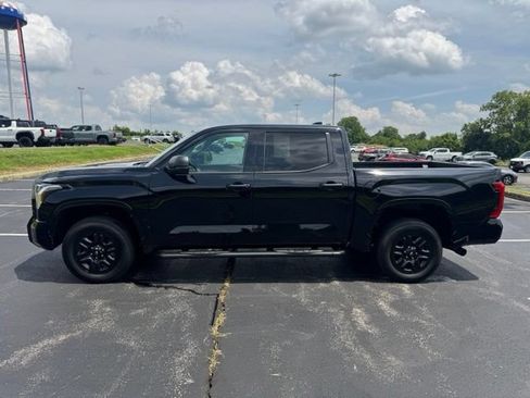 Used 2023 Toyota Tundra SR AWD/4WD image 6