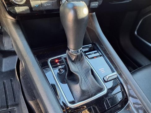 Used 2023 Jeep Compass Latitude image 20